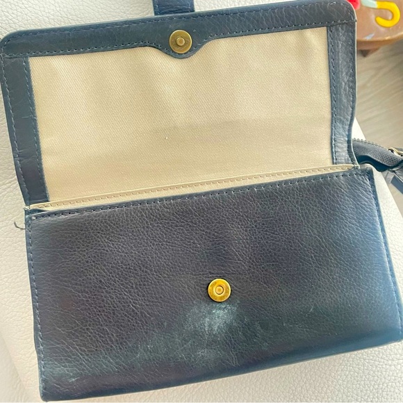 AMERICAN LEATHER BLACK LEATHER CROSSBODY BAG PRELOVED ADJUSTABLE STRAP - Picture 5 of 17